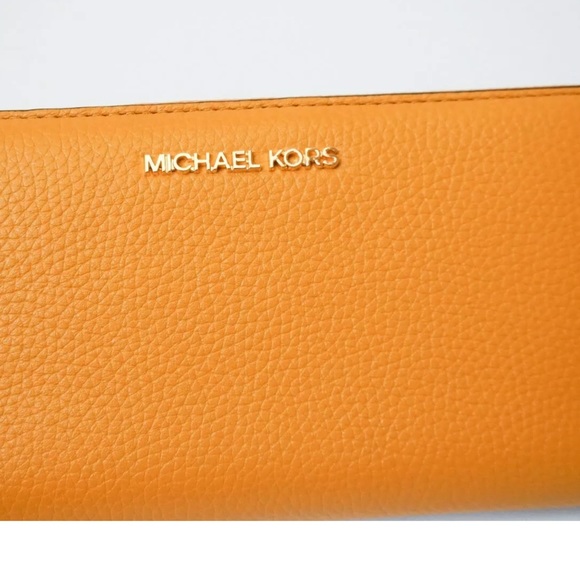 MICHAEL KORS JET SET TRAVEL LARGE CONTINENTAL WALLET $228 - Picture 7 of 12